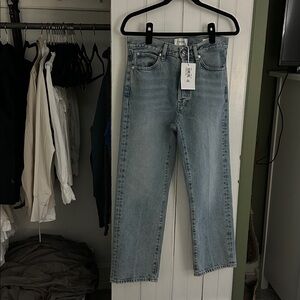 FRAME The Vertical Crop NWT